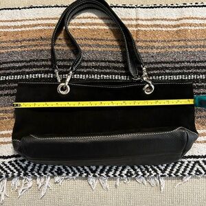 JJill black genuine leather purse, green interior, EUC and a beauty.